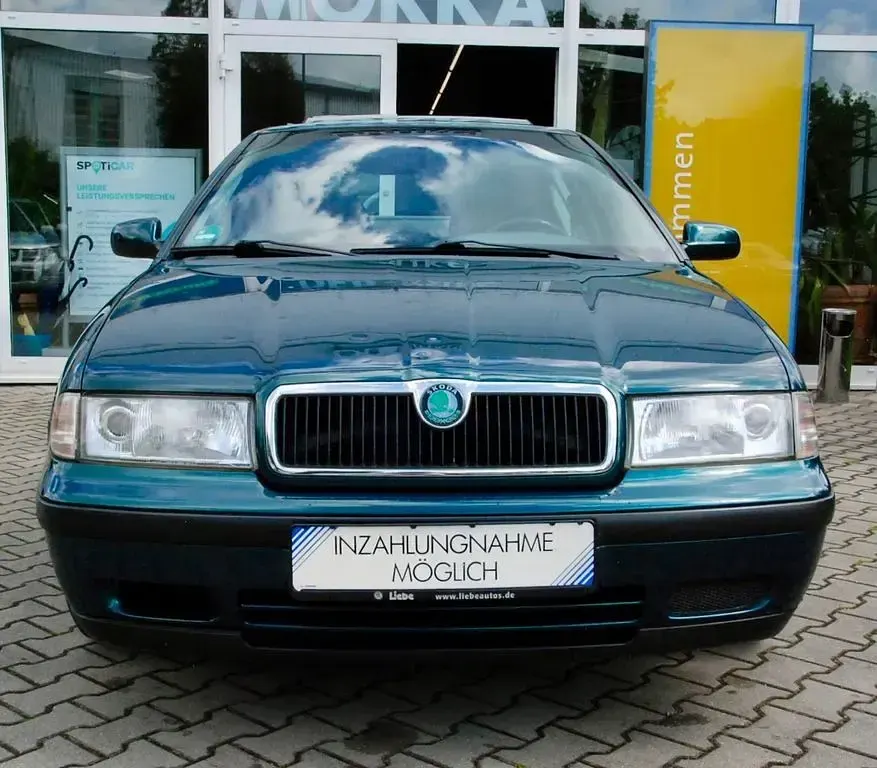 Gebraucht Skoda Octavia 125 PS (91 kW) 1998 Grün Limousine