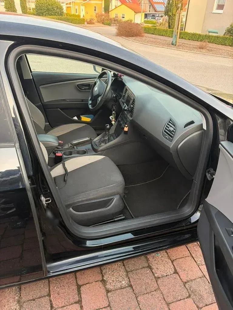 Occasion Seat Leon 86 ch (63 kW) 2013 Noir Break