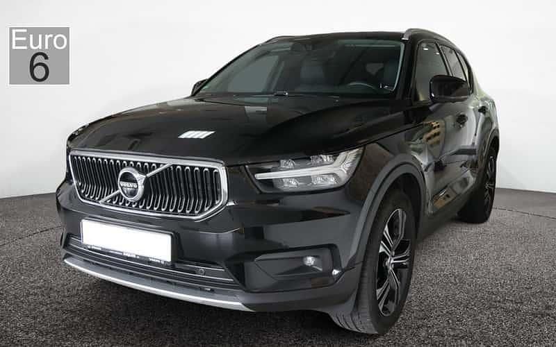 Onyx schwarz Gebraucht 2018 Volvo XC40 Inscription SUV | 29.990 € (Etwas zu teuer) - Bild 1/4