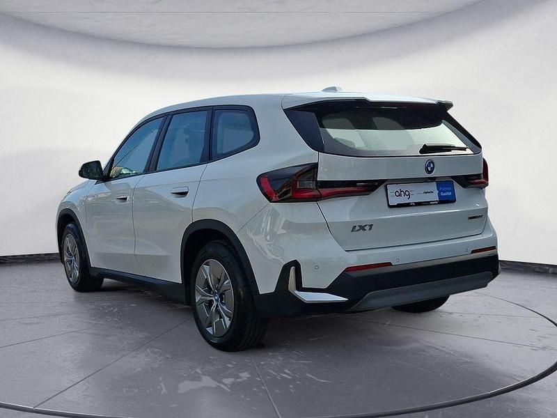 Gebraucht BMW iX1 Performance 230 kW (313 PS) 2023 Weiß SUV