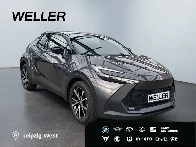 Gebraucht Toyota C-HR 140 PS (102 kW) 2025 Grau SUV