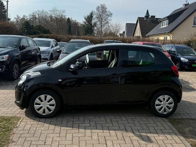 Gebraucht Citroën C1 Feel 72 PS (52 kW) 2018 Schwarz Kleinwagen