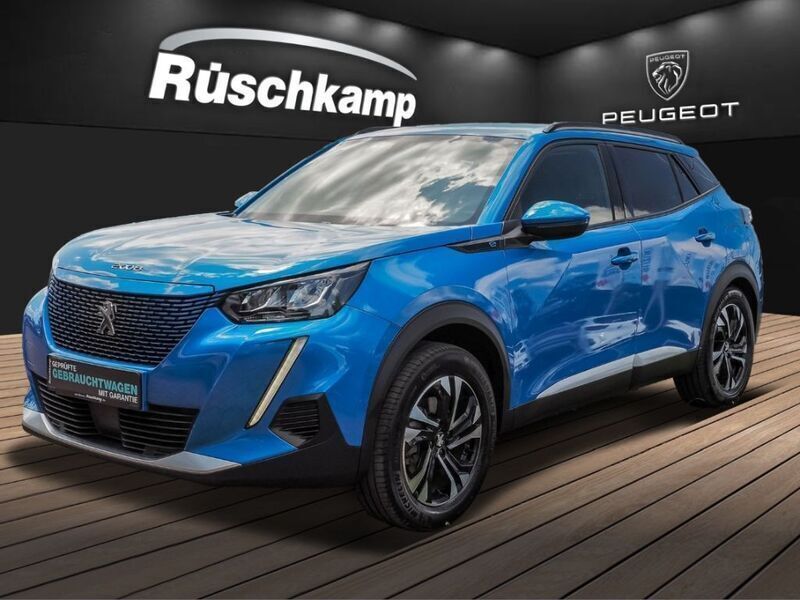 Blau Gebraucht 2022 Peugeot e-2008 Allure SUV | 15.980 € (Guter Preis) - Bild 1/4