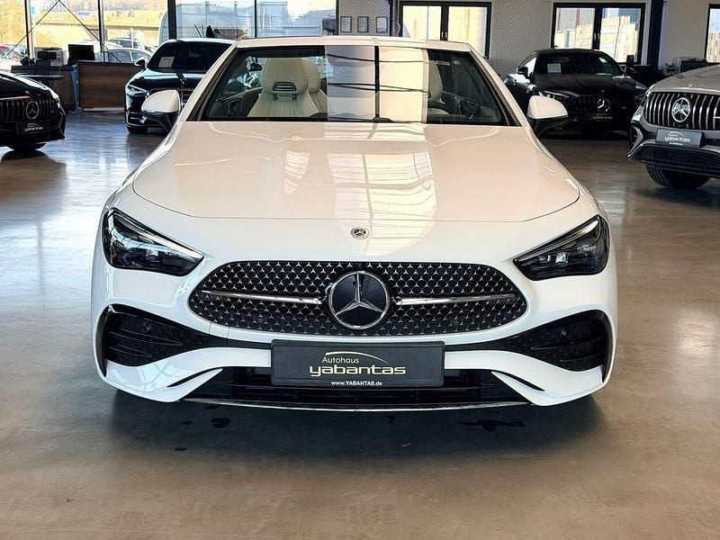 Gebraucht Mercedes CLE300 Premium 281 PS (206 kW) 2025 Weiß Cabrio