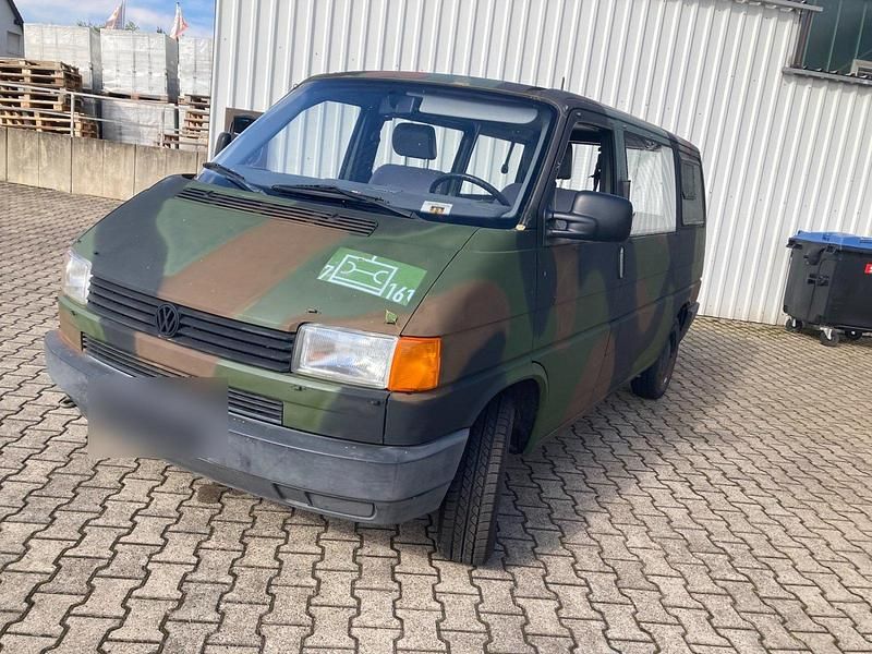 Grün Gebraucht 1996 VW T4 Van | 11.900 € (Teuer) - Bild 1/4