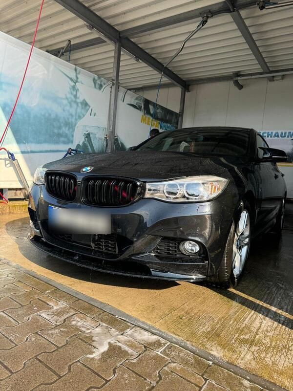 Schwarz Gebraucht 2016 BMW 320 M Sport Limousine | 22.000 € (Fairer Preis) - Bild 1/4