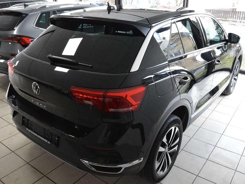 Gebraucht VW T-Roc United 150 PS (110 kW) 2020 Deep black perleffekt SUV