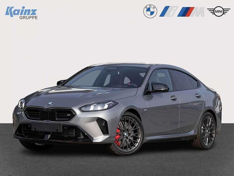Skyscraper grau metallic Neu 2025 BMW M235 M Sport Coupé | 64.490 € (Etwas zu teuer) - Bild 1/4