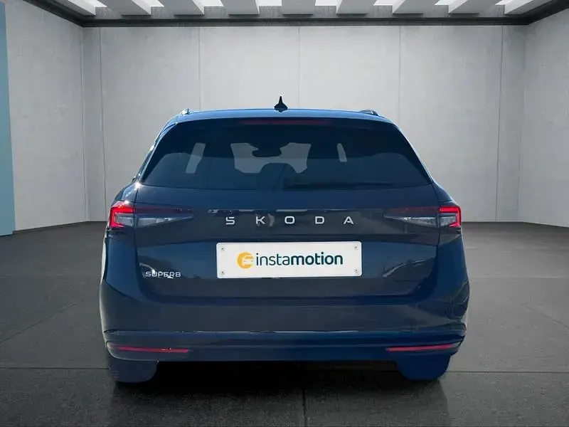 Gebraucht Skoda Superb 150 PS (110 kW) 2025 Kombi