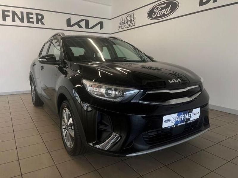 (abp) auroraschwarz met. Neu 2024 Kia Stonic Vision SUV | 19.990 € (Guter Preis) - Bild 1/4