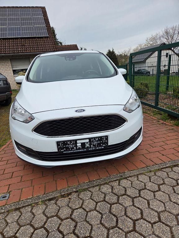 Gebraucht Ford C-MAX Cool & Connect 101 PS (74 kW) 2019 Frozen white Van / Kleinbus