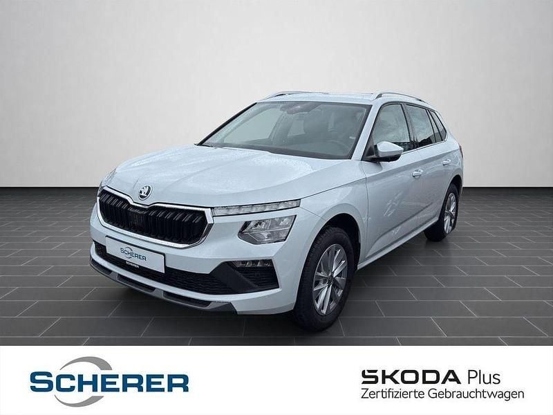 Gebraucht Skoda Kamiq Selection 116 PS (85 kW) 2025 Moonweiß perleffekt SUV