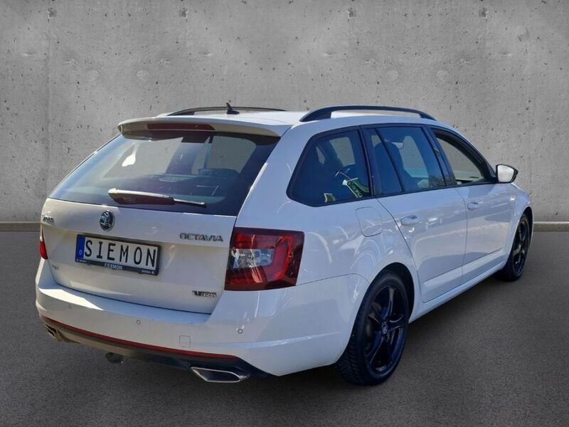 Gebraucht Skoda Octavia RS 184 PS (135 kW) 2018 Weiß Kombi