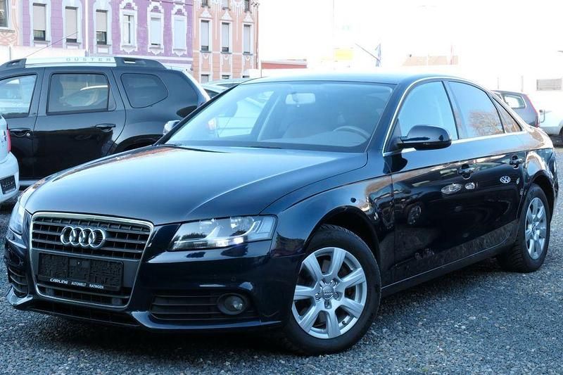 Gebraucht Audi A4 Ambiente 160 PS (117 kW) 2009 Blau Limousine