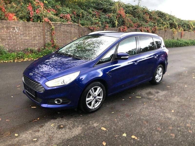 Blau Gebraucht 2016 Ford S-MAX Business Edition Limousine | 9.900 € (Superpreis) - Bild 1/4