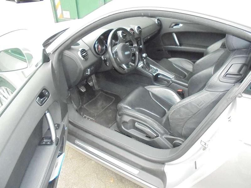 Second-hand Audi TT 200 CP (147 kW) 2006 Argintiu Coupe