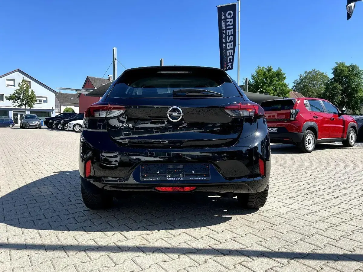 Gebraucht Opel Corsa-e Edition 100 kW (136 PS) 2022 Schwarz Kleinwagen