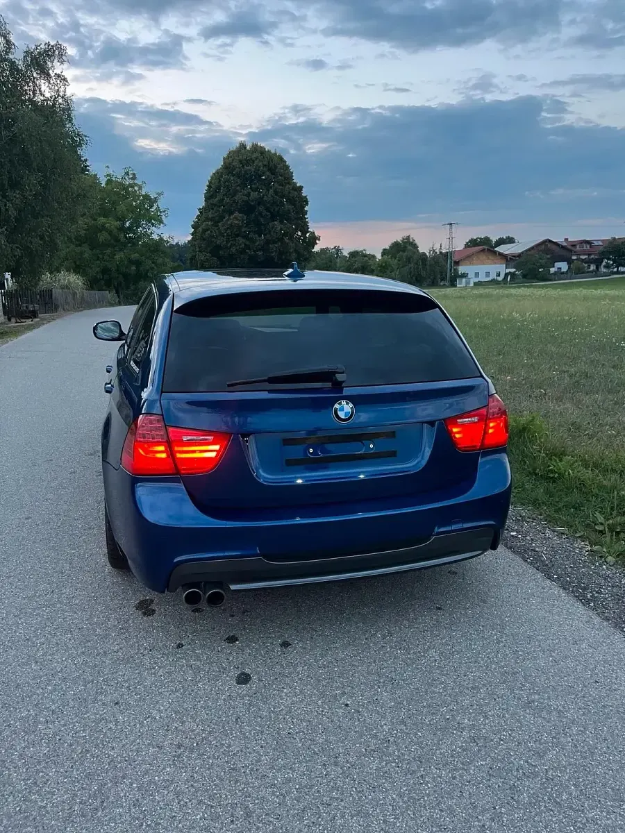 Gebraucht BMW 330 M Sport 2009 Blau Kombi