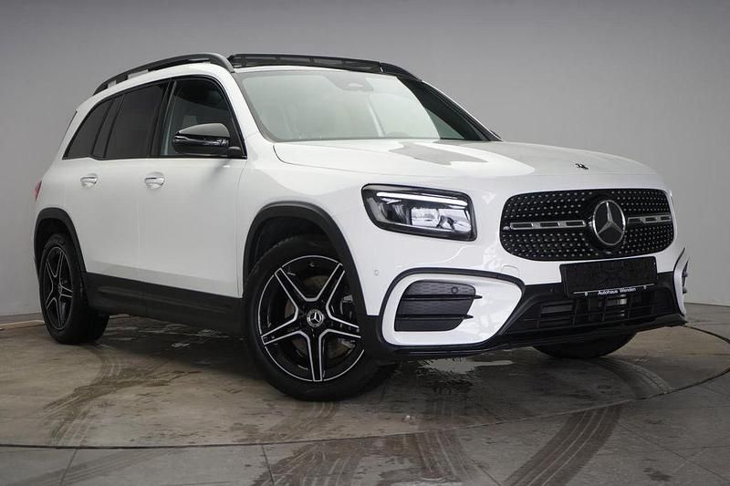 Weiß Gebraucht 2025 Mercedes GLB220 Advanced Plus SUV | 49.990 € (Fairer Preis) - Bild 1/4