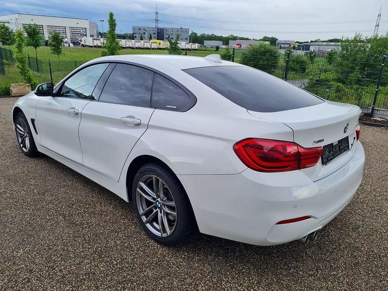 Gebraucht BMW 420 Advantage 190 PS (139 kW) 2019 Weiß Coupé