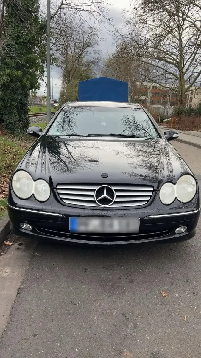Gebraucht Mercedes CLK240 Elegance 170 PS (125 kW) 2004 Schwarz Coupé