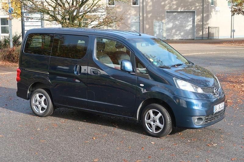 Blau Gebraucht 2012 Nissan Evalia Van / Kleinbus | 10.800 € (Fairer Preis) - Bild 1/4