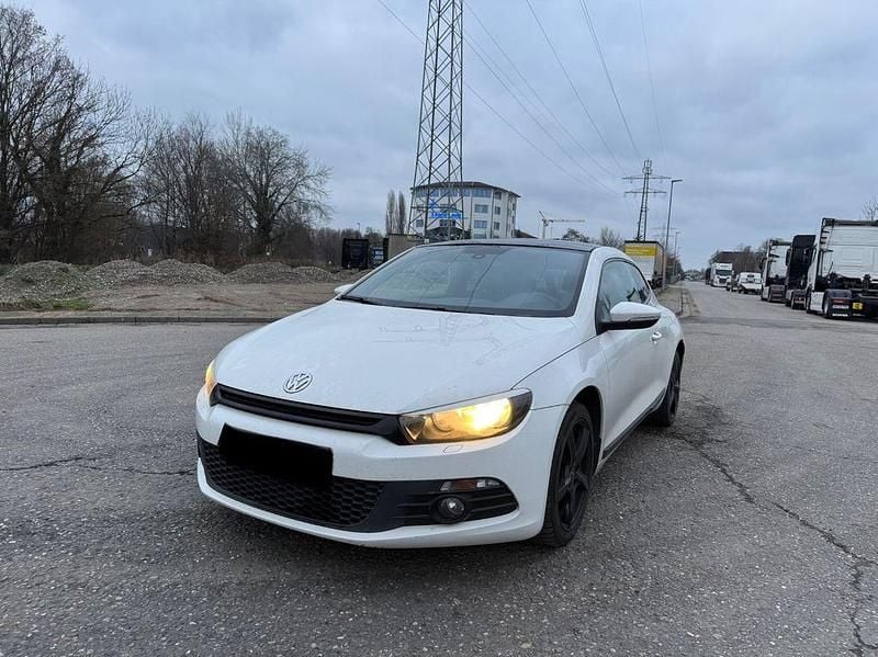 Weiß Gebraucht 2009 VW Scirocco Coupé | 5.999 € (Superpreis) - Bild 1/4