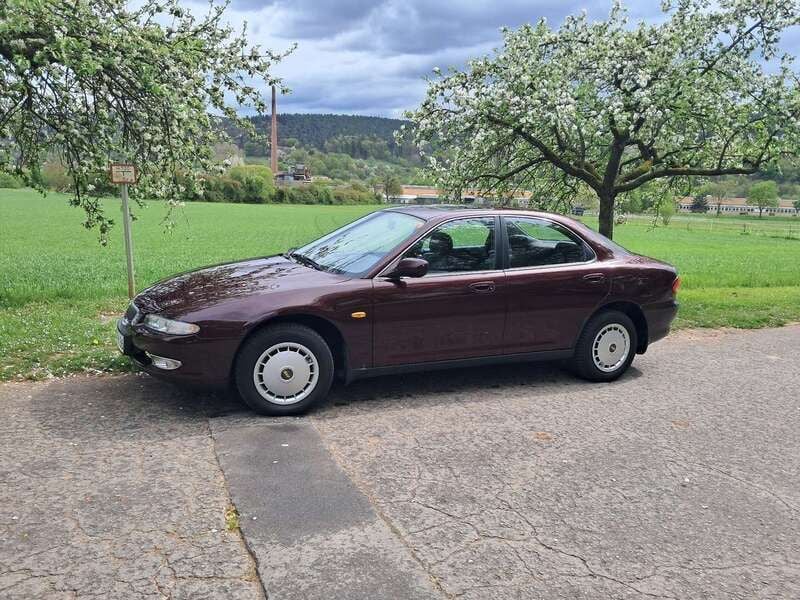 Rot Gebraucht 1997 Mazda Xedos Limousine | 2.890 € - Bild 1/4
