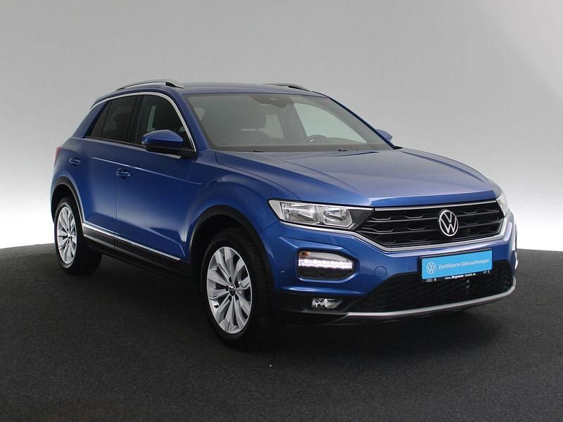 Gebraucht VW T-Roc Sport 150 PS (110 kW) 2021 Blau / ravennablau SUV