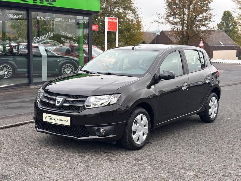 Schwarz Gebraucht 2016 Dacia Sandero Kleinwagen | 5.900 € (Fairer Preis) - Bild 1/4