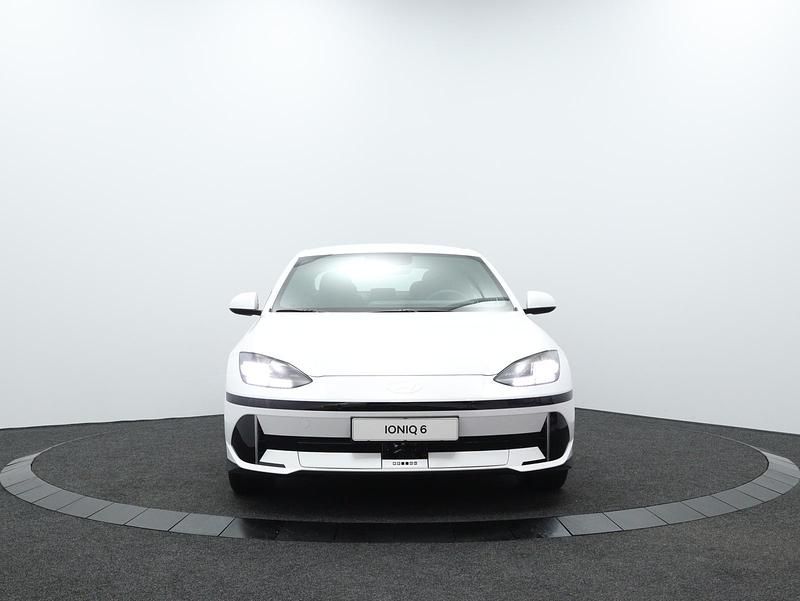 Neu Hyundai Ioniq 6 169 kW (230 PS) 2026 Serenity white pearl Limousine