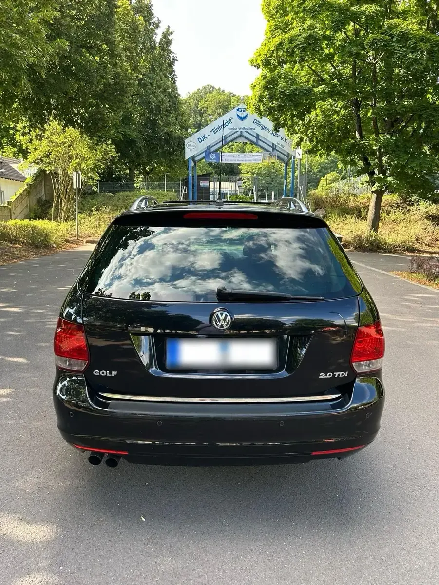 Gebraucht VW Golf VI 140 PS (102 kW) 2011 Schwarz Kleinwagen