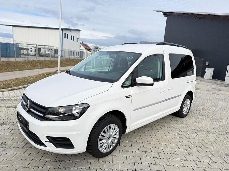 Gebraucht VW Caddy Trendline 102 PS (75 kW) 2017 Weiß Van / Kleinbus