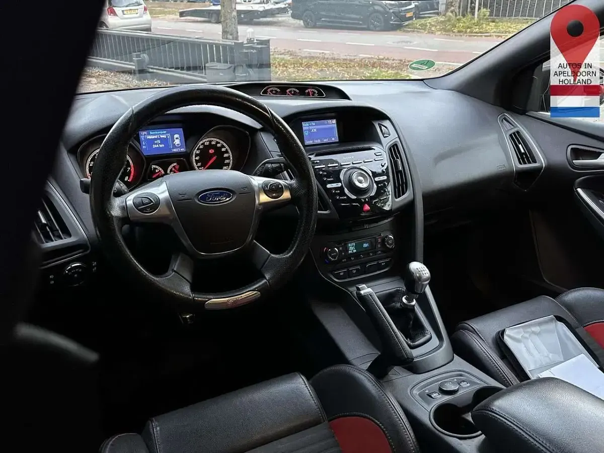 Używany Ford Focus ST 250 KM (183 kW) 2013 Biały Kombi