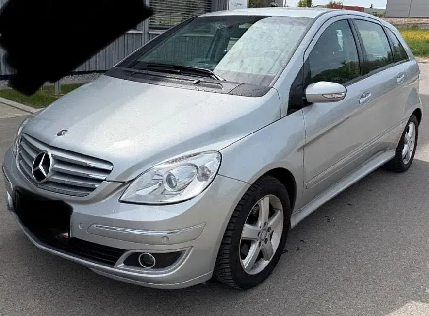 Używany Mercedes B170 116 KM (85 kW) 2007 Srebrny Minivan
