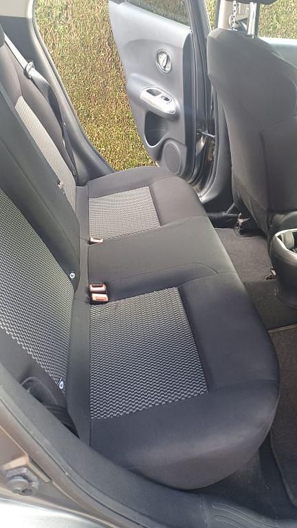 Gebraucht Nissan Juke Acenta 116 PS (85 kW) 2015 Grau SUV