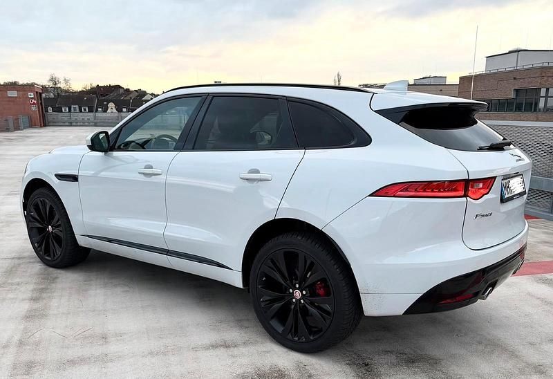 Gebraucht Jaguar F-Pace 300 PS (220 kW) 2019 Weiß SUV
