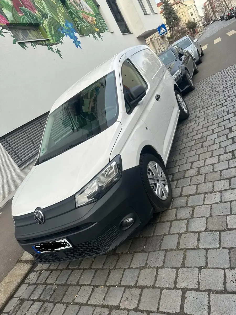 Gebraucht VW Caddy 102 PS (75 kW) 2021 Weiß Van / Kleinbus