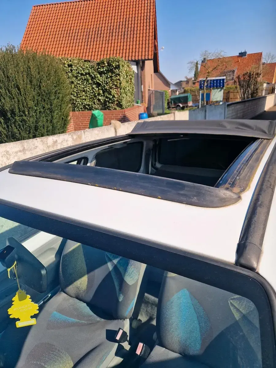 Gebraucht Renault Twingo 58 PS (42 kW) 2003 Weiß Kleinwagen