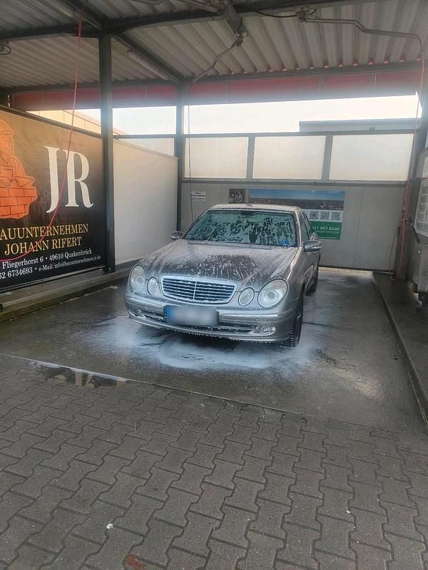 Gebraucht Mercedes E320 224 PS (164 kW) 2004 Gold Limousine