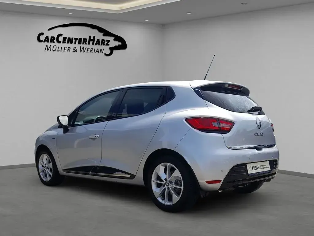 Gebraucht Renault Clio IV LIMITED 118 PS (86 kW) 2017 Fehlt! Limousine
