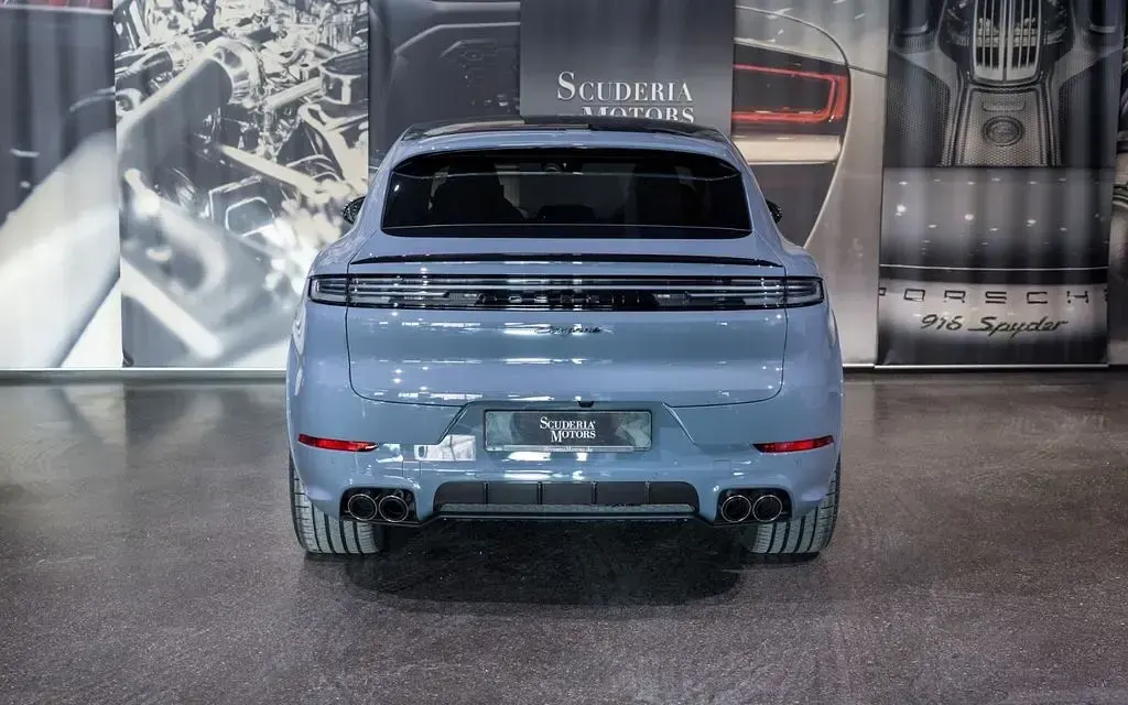 Neu Porsche Cayenne E-Hybrid Coupe Black Edition 470 PS (345 kW) 2026 Grau SUV