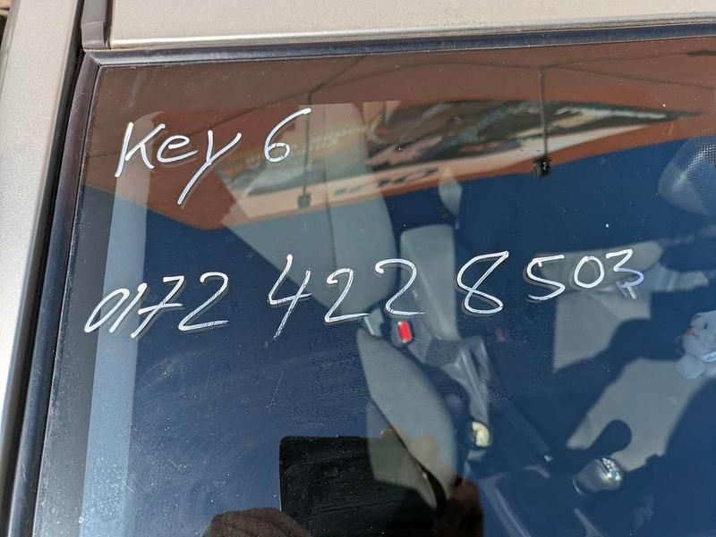 Gebraucht Toyota Corolla Sol 97 PS (71 kW) 2005 Silver metallic Kleinwagen