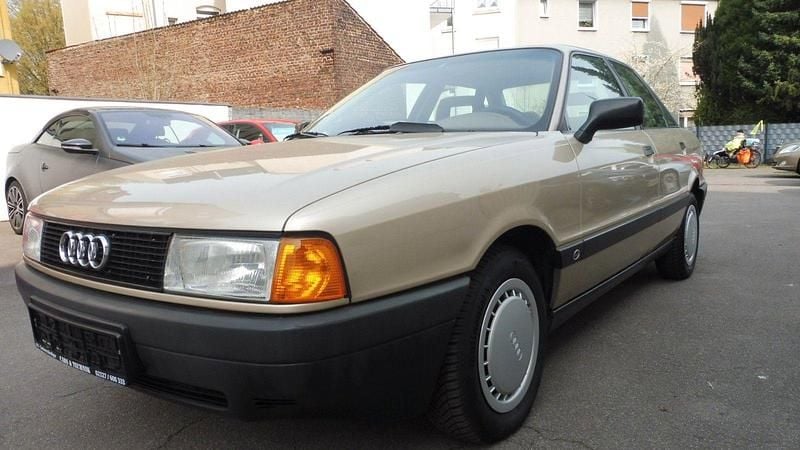 Gebraucht Audi 80 Basis 90 PS (66 kW) 1989 Gold Limousine