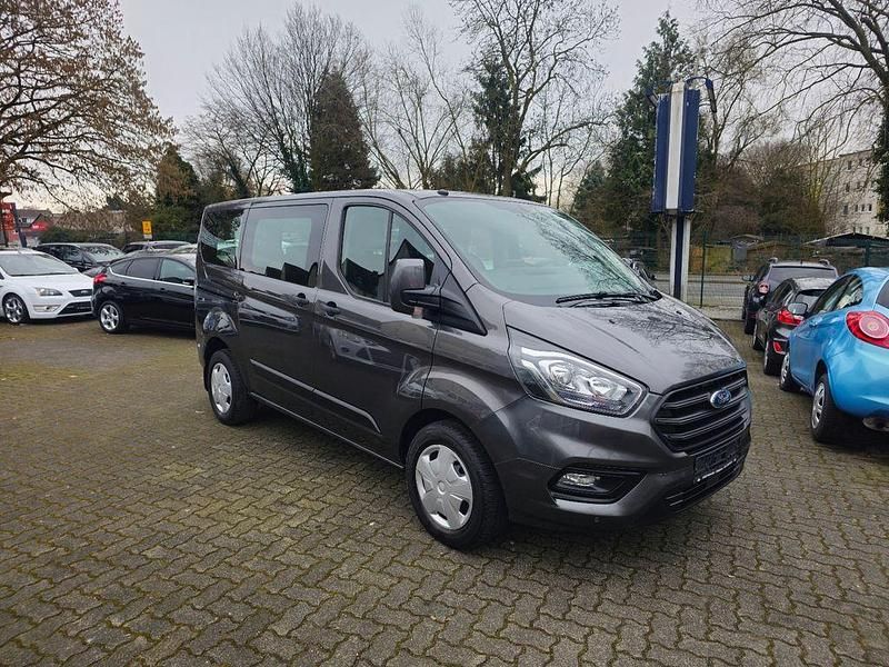 Gebraucht Ford Transit 131 PS (96 kW) 2019 Grau Van / Kleinbus