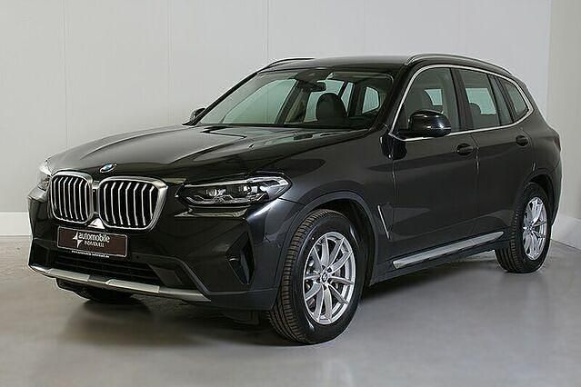 Gebraucht BMW X3 Sport Line 286 PS (210 kW) 2022 Sophistograu met. SUV
