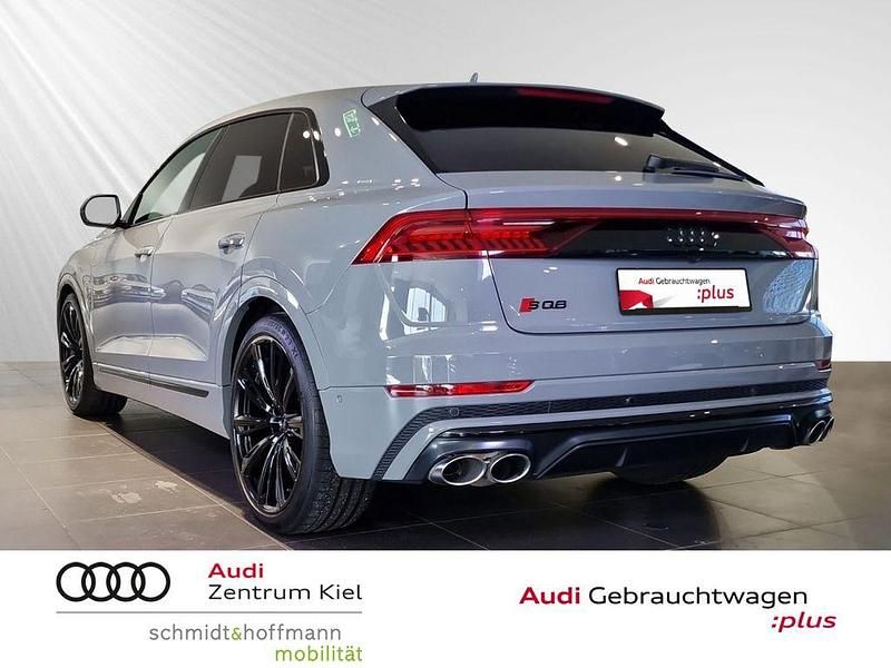 Gebraucht Audi SQ8 Ambiente 507 PS (372 kW) 2023 Individuallackierungen audi exclusive SUV