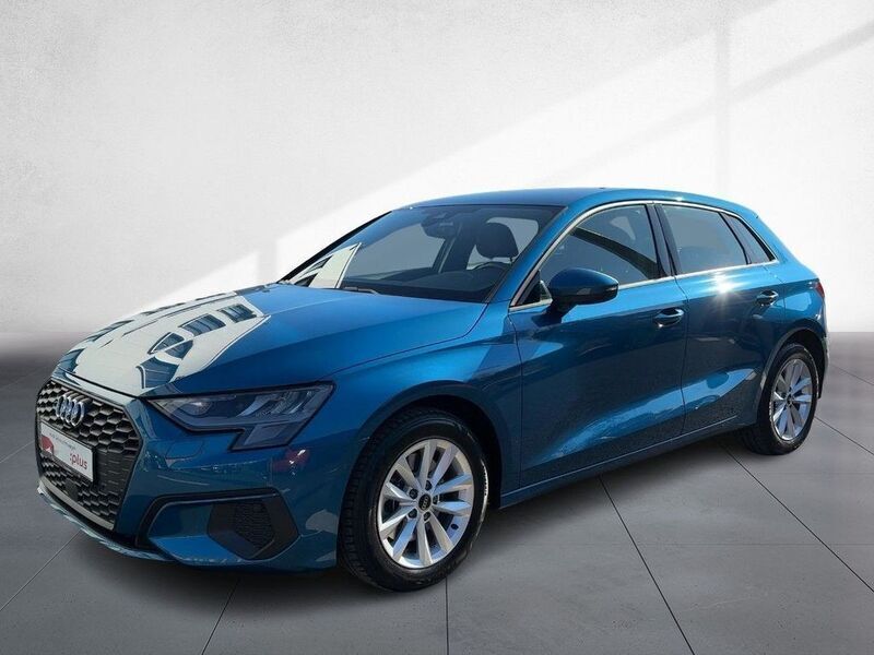 Gebraucht Audi A3 Sportback 150 PS (110 kW) 2021 Blau Kleinwagen
