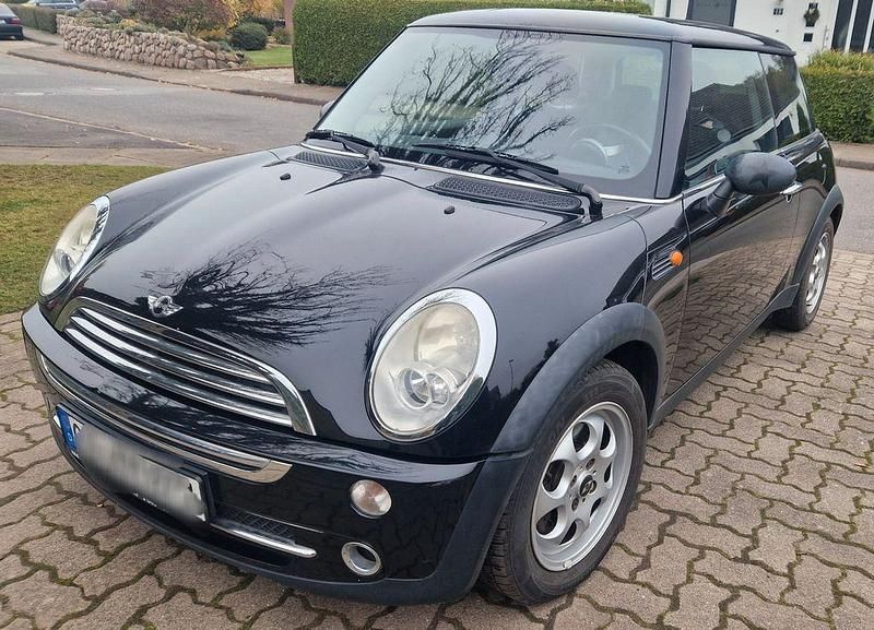 Gebraucht Mini ONE 90 PS (66 kW) 2005 Schwarz Kleinwagen