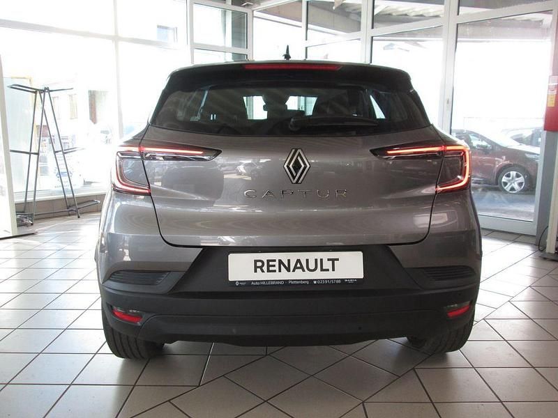Neu Renault Captur Evolution 91 PS (66 kW) 2026 Grau SUV
